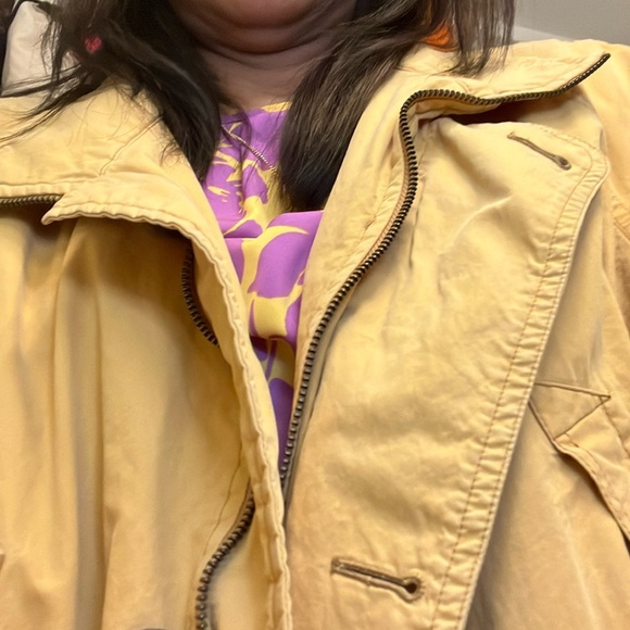 Burberry Accessories - Coat Burberry size XL